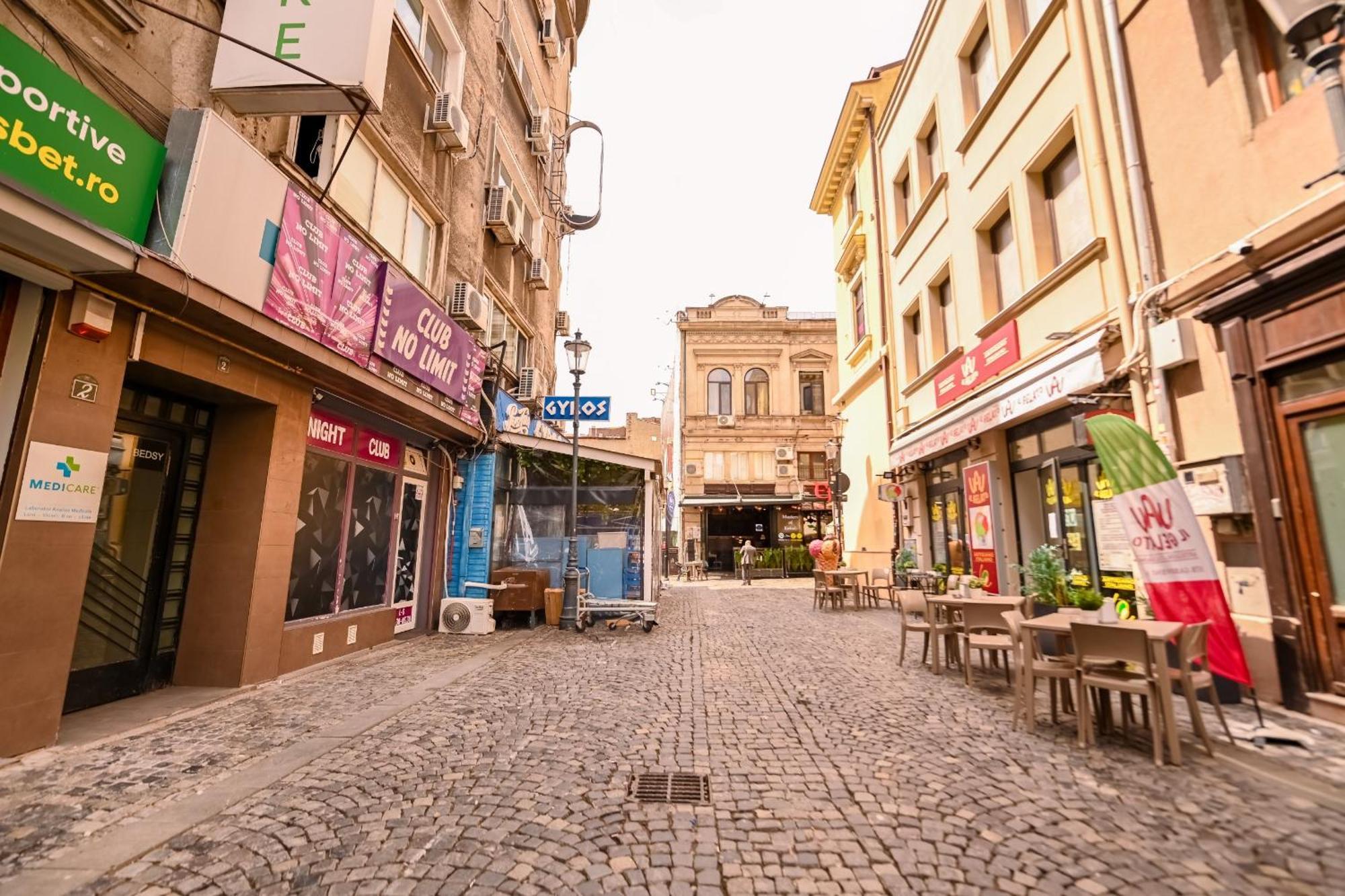 Old Town Charm - Modern & Comfortable Accommodation In The Heart Of The City بوخارست المظهر الخارجي الصورة